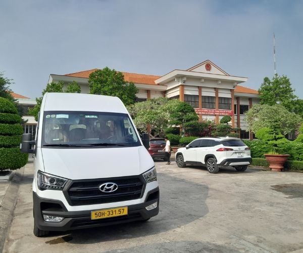 Dịch vụ di chuyển sân bay Huy Đạt phục vụ 24/7 – Đưa đón bất kỳ lúc nào