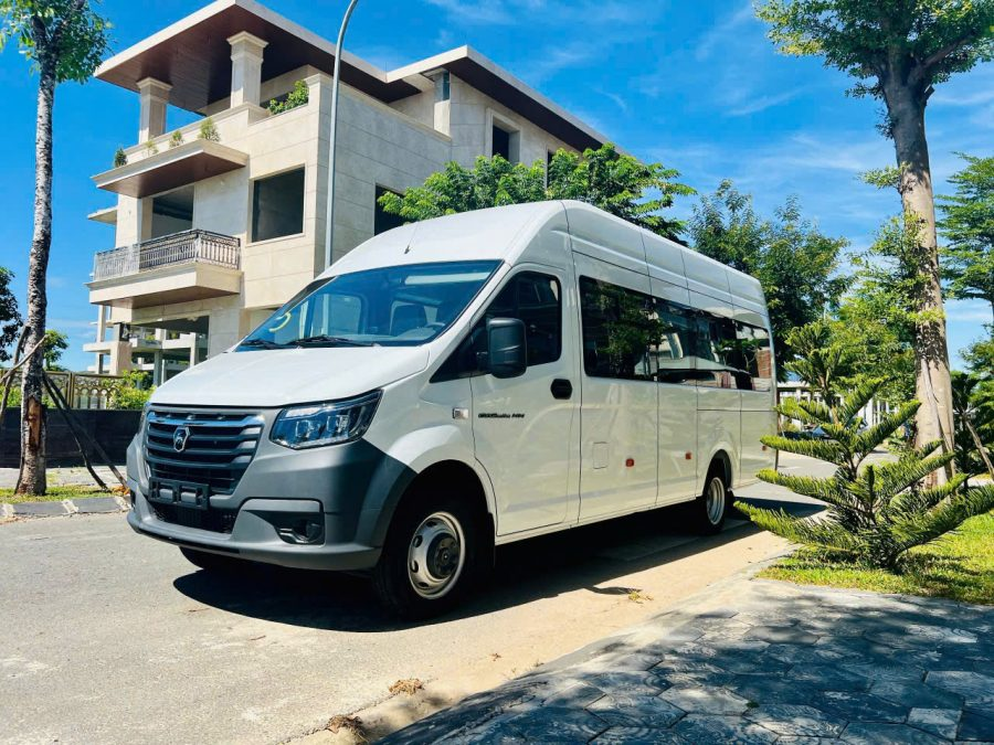 Thuê Xe 19 Chỗ Theo Ngày: Giải Pháp Tối Ưu Cho Mọi Lịch Trình Ngắn Hạn